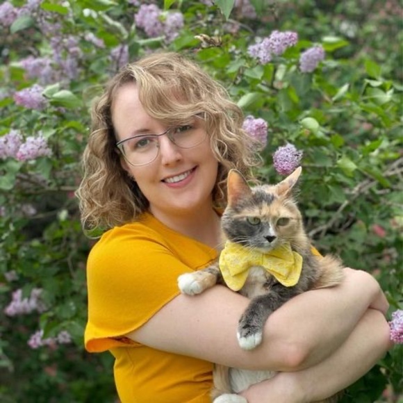 Meet your Posher, Vivian - Picture 1 of 1